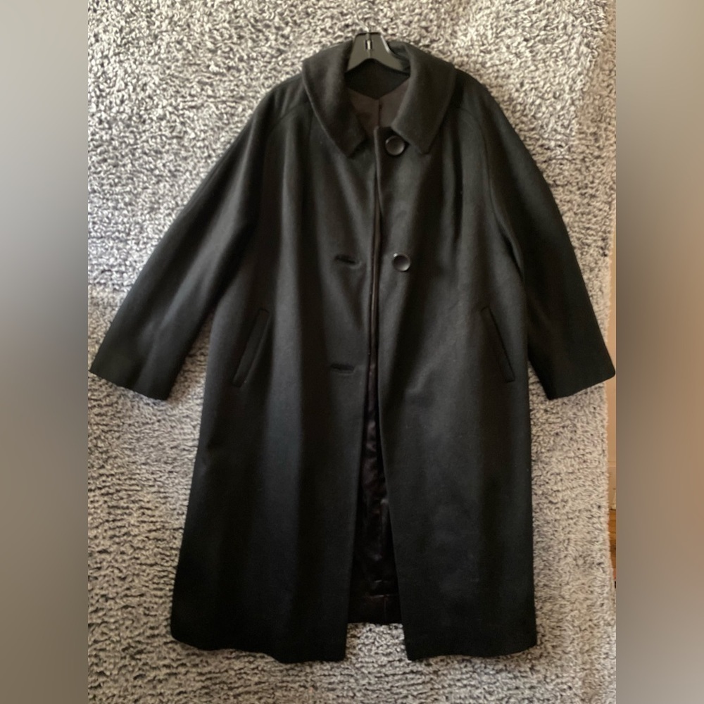 Women’s Black Vintage Wool Union made overcoat Size 3X